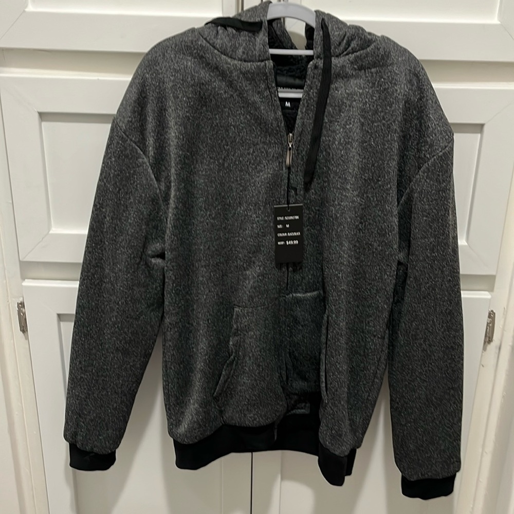 Men’s grey lined jacket in grey 😘